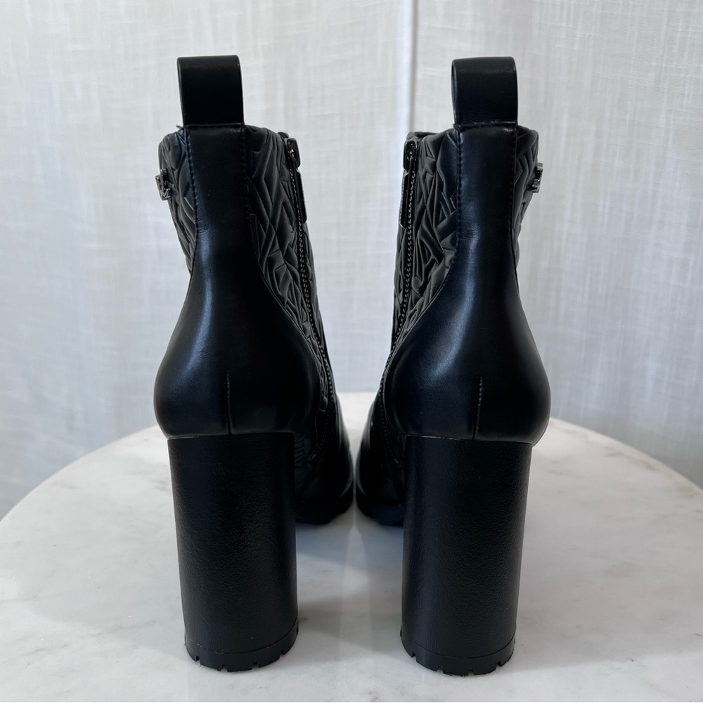Karl Lagerfeld Ankle Boots Paris Petria Logo Quilted Square Toe Heeled Size 9.5 - Picture 9 of 10